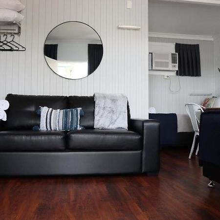 Almare Tourist Motel Ballina Εξωτερικό φωτογραφία